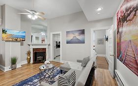 Deluxe Flat In Center City